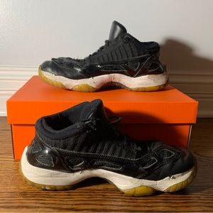 Jordan 11 IE Space Jam